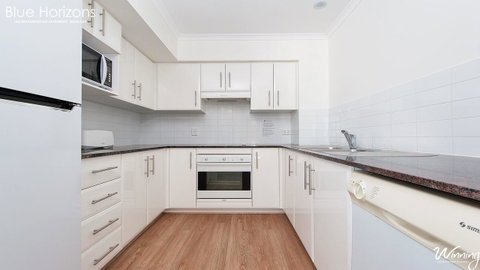 Blue Horizons, Unit 808, 41-45 Shoal Bay Road - Accommodation Brisbane 7