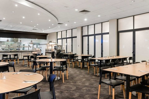 Quality Hotel Rules Club Wagga - Accommodation Brisbane 13
