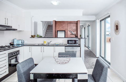DD Apartments On Darling Harbour - Accommodation Brisbane 1