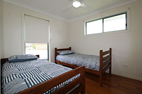 Anglesea, 17 Hodgson Street - Accommodation Brisbane 10