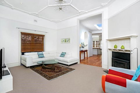 Holiday Home Fairy Bower Road Manly FAB05 - Accommodation Brisbane 1