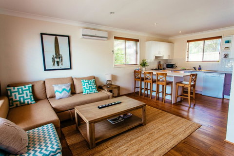 Sunbaker Pet Friendly Awards Finalist 4 Mins Walk To Culburra Beach - Accommodation Brisbane 1