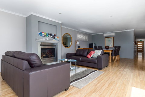 The Edgewater On Greville - Accommodation Brisbane 12