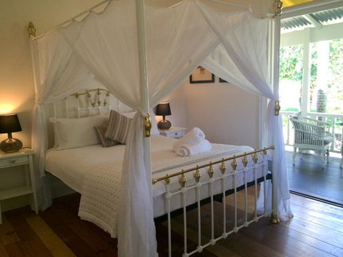 Arcadia House - Accommodation Brisbane 39