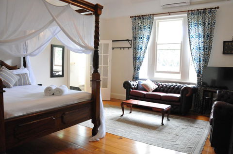 Arcadia House - Accommodation Brisbane 28