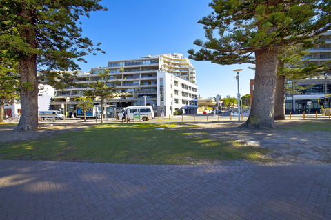 Manly Paradise Motel & Apartments - Accommodation Brisbane 20