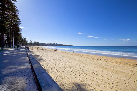 Manly Paradise Motel & Apartments - Accommodation Brisbane 8