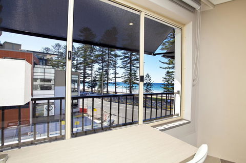 Manly Paradise Motel & Apartments - Accommodation Brisbane 10