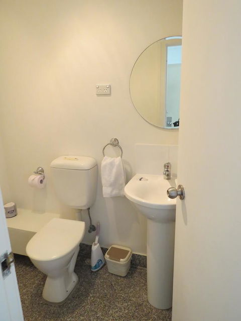 Manly Paradise Motel & Apartments - Accommodation Brisbane 30