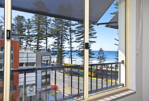 Manly Paradise Motel & Apartments - Accommodation Brisbane 12