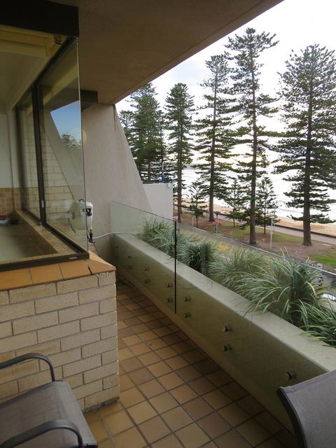 Manly Paradise Motel & Apartments - Accommodation Brisbane 40