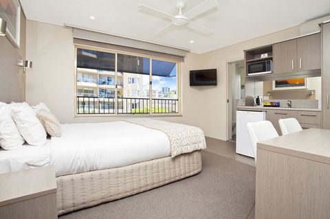 Manly Paradise Motel & Apartments - Accommodation Brisbane 14