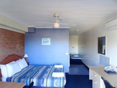 Sapphire Waters Motor Inn - Accommodation Brisbane 30