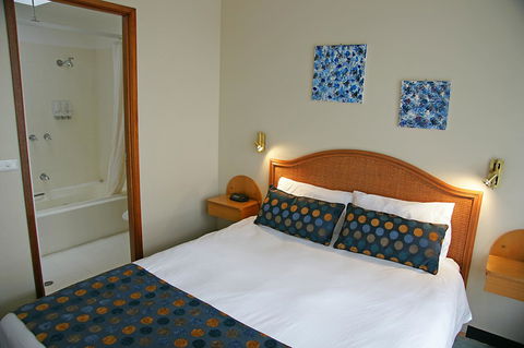 Sapphire Waters Motor Inn - Accommodation Brisbane 40