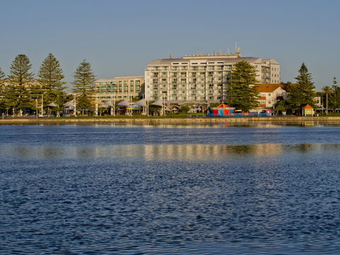 Oaks The Entrance Waterfront Suites - Accommodation Brisbane 15