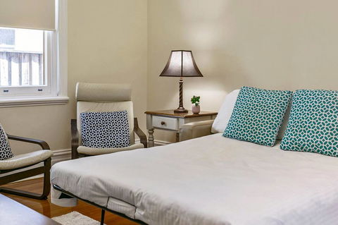 Oversized 2 Bedroom Manly Beach House - Accommodation Brisbane 7