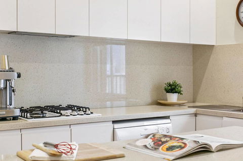 Oversized 2 Bedroom Manly Beach House - Accommodation Brisbane 2