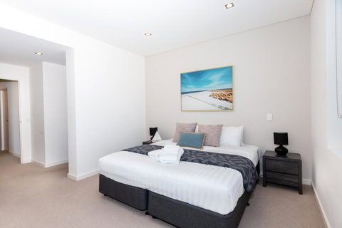 Brand New Executive Apartment - Accommodation Brisbane 9