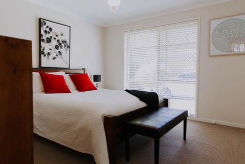 Central Wagga Self Catering Apartment - Accommodation Brisbane 9