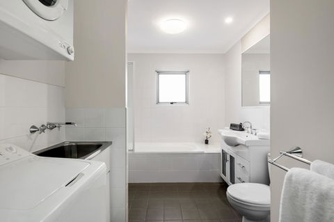 Quest Wollongong - Accommodation Brisbane 1