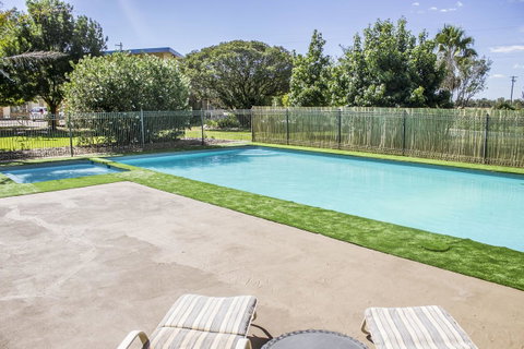 Allonville Gardens Motel - Accommodation Brisbane 9