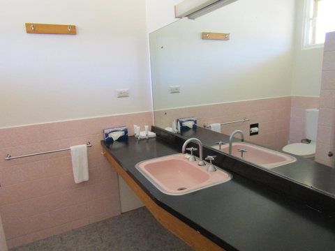 Allonville Gardens Motel - Accommodation Brisbane 18