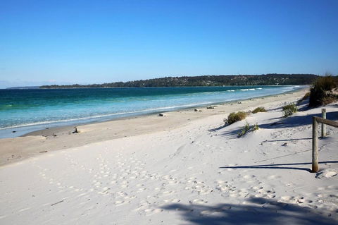 Jervis Bay Beach Shack I Pet Friendly - Accommodation Brisbane 17