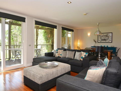 Villa 3br Margarita Villa Located Within Cypress Lakes Resort - Accommodation Brisbane 9