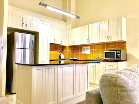 Boathouse Resort (Water Front) - Accommodation Brisbane 20