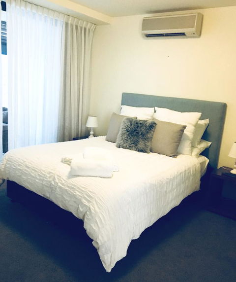 Boathouse Resort (Water Front) - Accommodation Brisbane 3