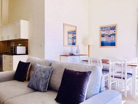 Boathouse Resort (Water Front) - Accommodation Brisbane 8