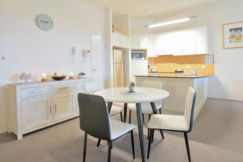 Boathouse Resort (Water Front) - Accommodation Brisbane 21