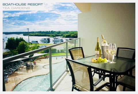 Boathouse Resort (Water Front) - Accommodation Brisbane 10