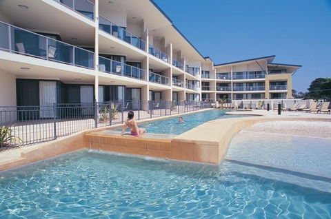 Boathouse Resort (Water Front) - Accommodation Brisbane 23