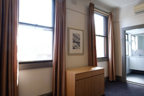 Royal Exhibition Hotel - Accommodation Brisbane 10