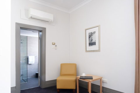 Royal Exhibition Hotel - Accommodation Brisbane 21