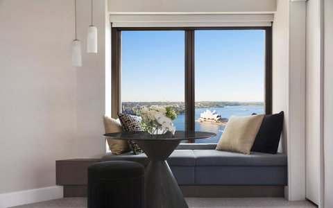 Four Seasons Hotel Sydney - Accommodation Brisbane 3