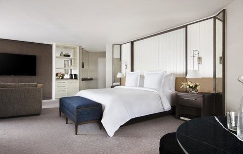 Four Seasons Hotel Sydney - Accommodation Brisbane 2