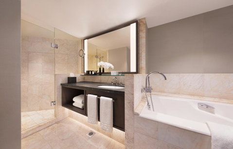 Four Seasons Hotel Sydney - Accommodation Brisbane 8