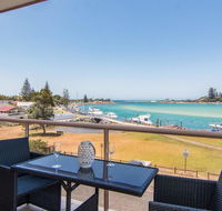 Shoreline 7 with 180 degree water views - Accommodation Brisbane
