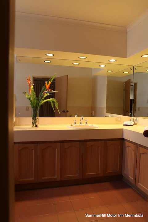 Summerhill Motor Inn - Accommodation Brisbane 10