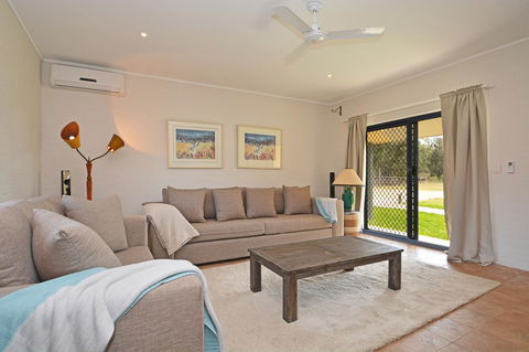 JE Guesthouse, Central To All The Hunter Valley Has To Offer - Accommodation Brisbane 1