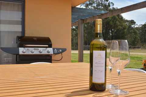 JE Guesthouse, Central To All The Hunter Valley Has To Offer - Accommodation Brisbane 10