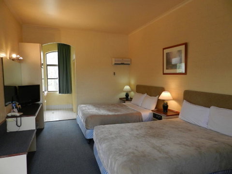 Prince Of Wales Hotel - Accommodation Brisbane 3