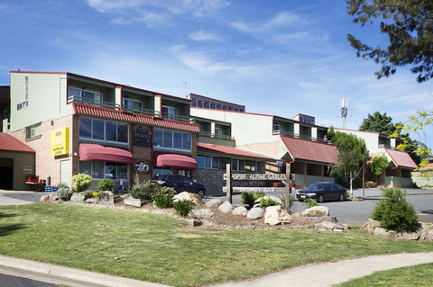 Alpine Gables - Accommodation Brisbane 0