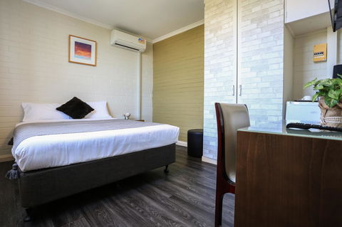Little Coogee Hotel - Accommodation Brisbane 0