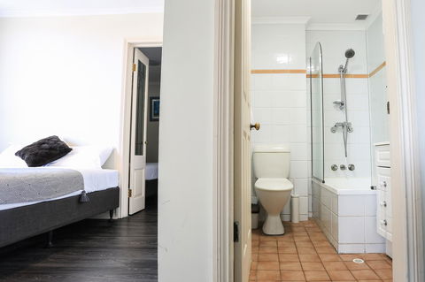 Little Coogee Hotel - Accommodation Brisbane 23