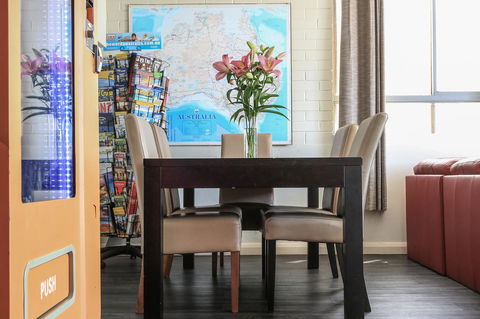 Little Coogee Hotel - Accommodation Brisbane 7