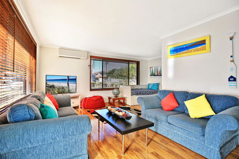 Sandy Toes Beach House Jervis Bay - 2min To Beach - Accommodation Brisbane 0