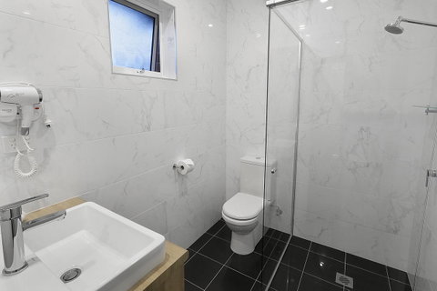 Best Western Plus Bolton On The Park - Accommodation Brisbane 26